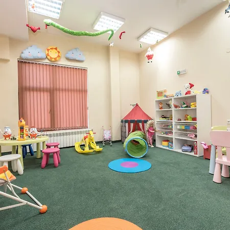 Ξενοδοχείο Iceberg 3*