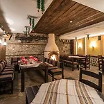 班斯科冰山酒店