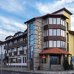 班斯科冰山酒店 3* 班斯科