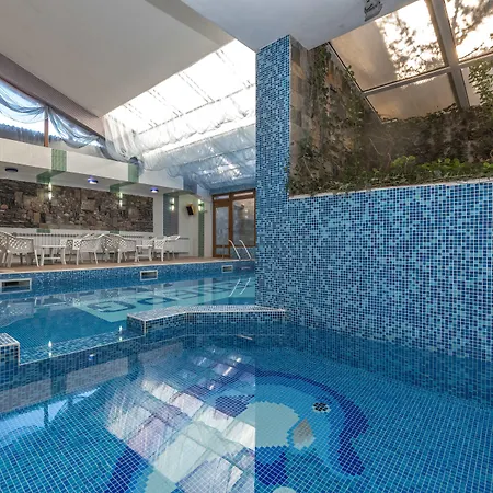 Hotel Iceberg 3*
