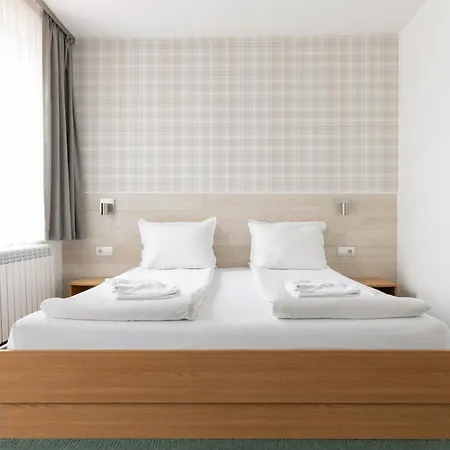 Hotel Iceberg 3*