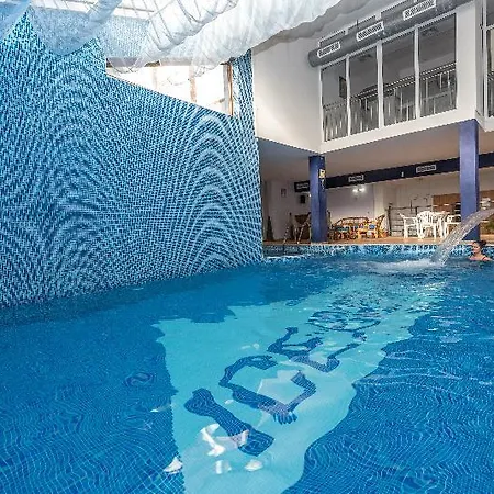Iceberg Hotel 3*